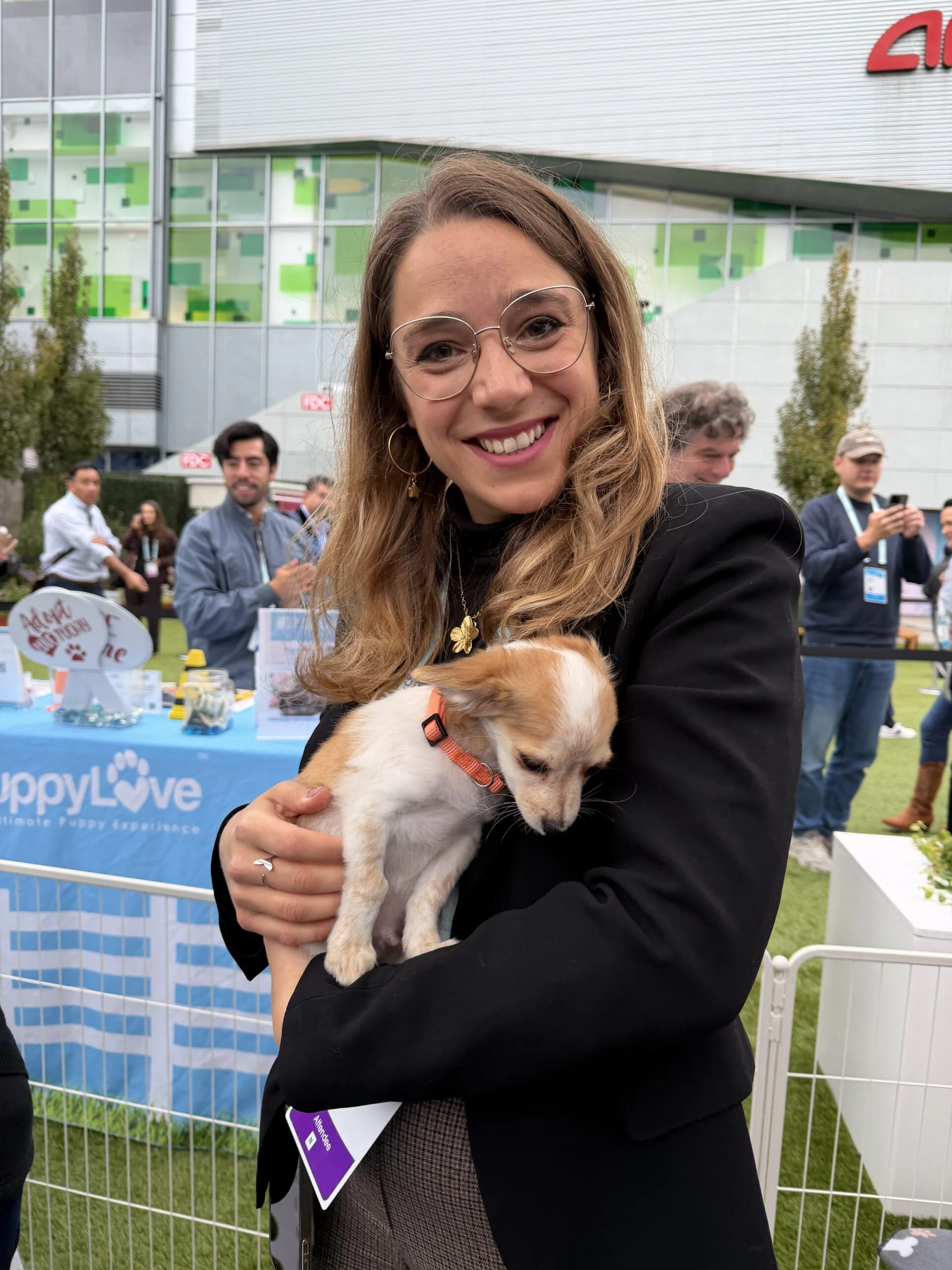 Puppy love brings joy to the final day of dreamforce 2026 7